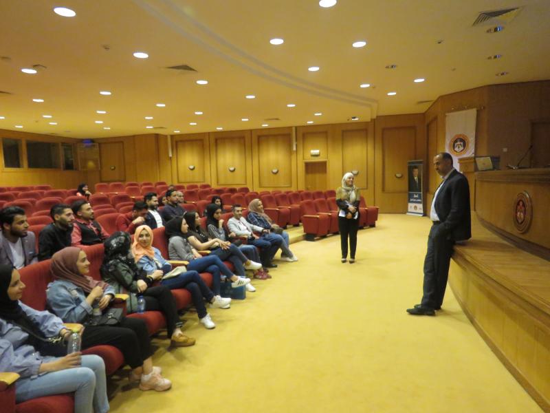 جامعة الزرقاء